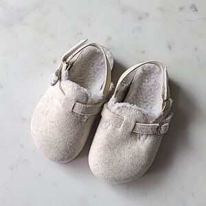 Toddler 9C/10C moccasins